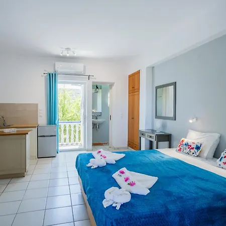 Velendzas Holidays Ξενοδοχείο με διαμερίσματα 3*