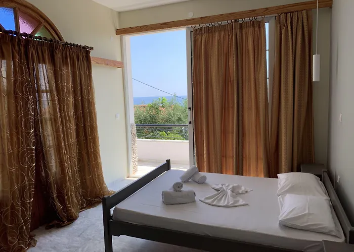 Velendzas Holidays Апарт-отель 3*