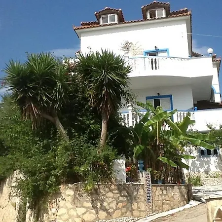 Velendzas Holidays Aparthotel