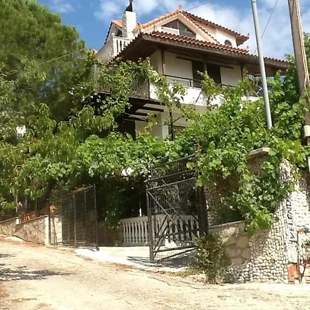 Velendzas Holidays 3*