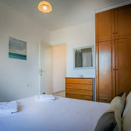 Aparthotel Velendzas Holidays 3*