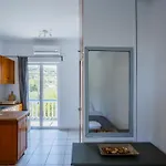 Velendzas Holidays 3* Αλυκανάς