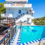 Velendzas Holidays Ξενοδοχείο με διαμερίσματα 3*