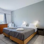 Velendzas Holidays شقة فندقية 3*
