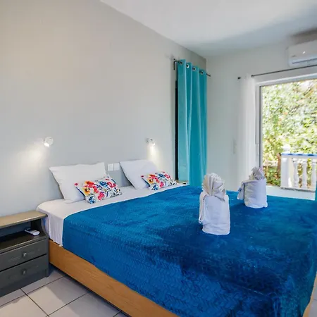 Апарт-отель Velendzas Holidays