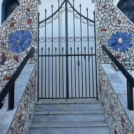 Velendzas Holidays 3* Аликанас