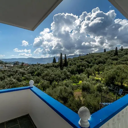 Апарт-отель Velendzas Holidays 3*