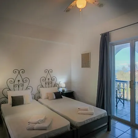 Апарт-отель Velendzas Holidays